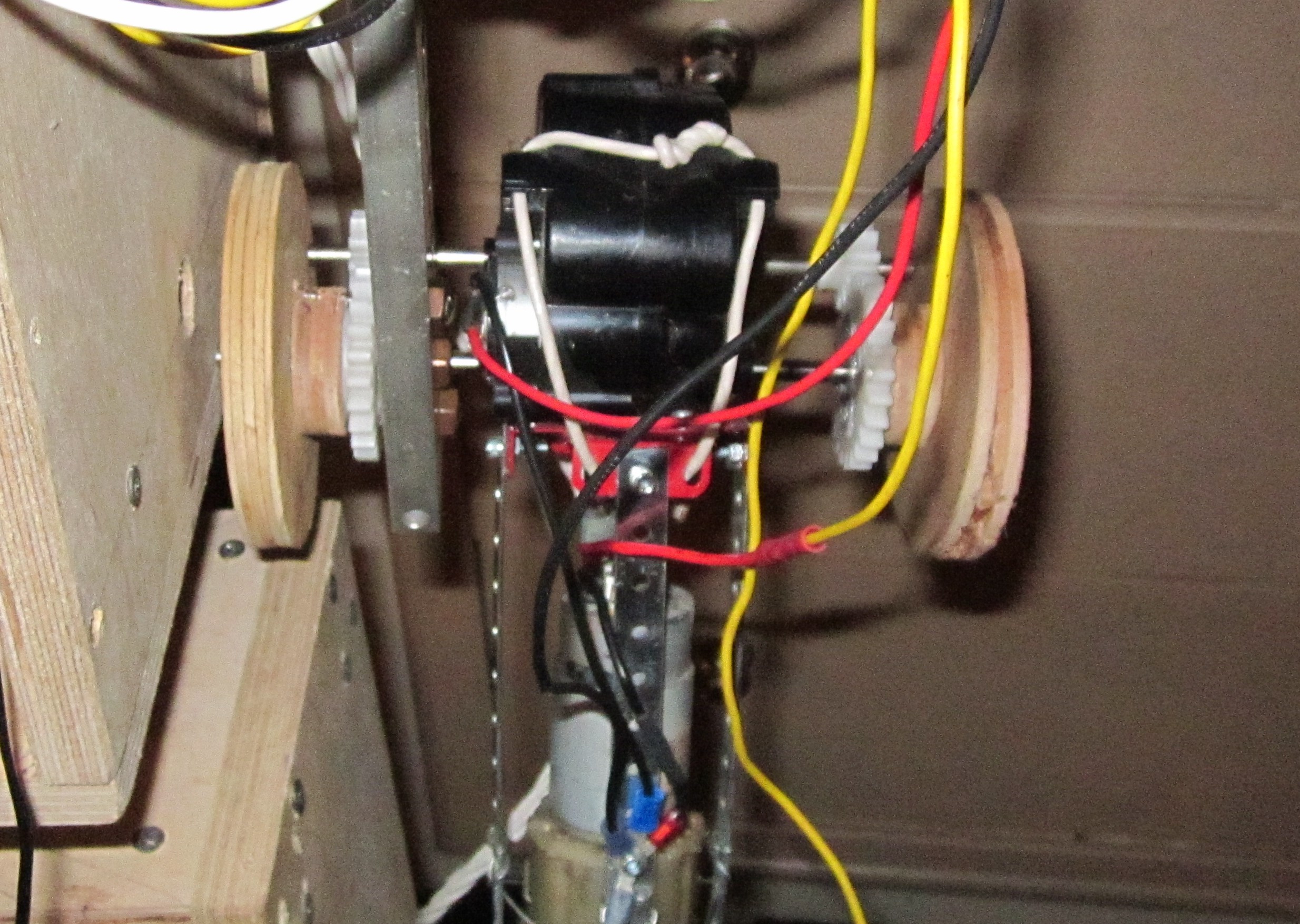 Elbow2 12135955514 O