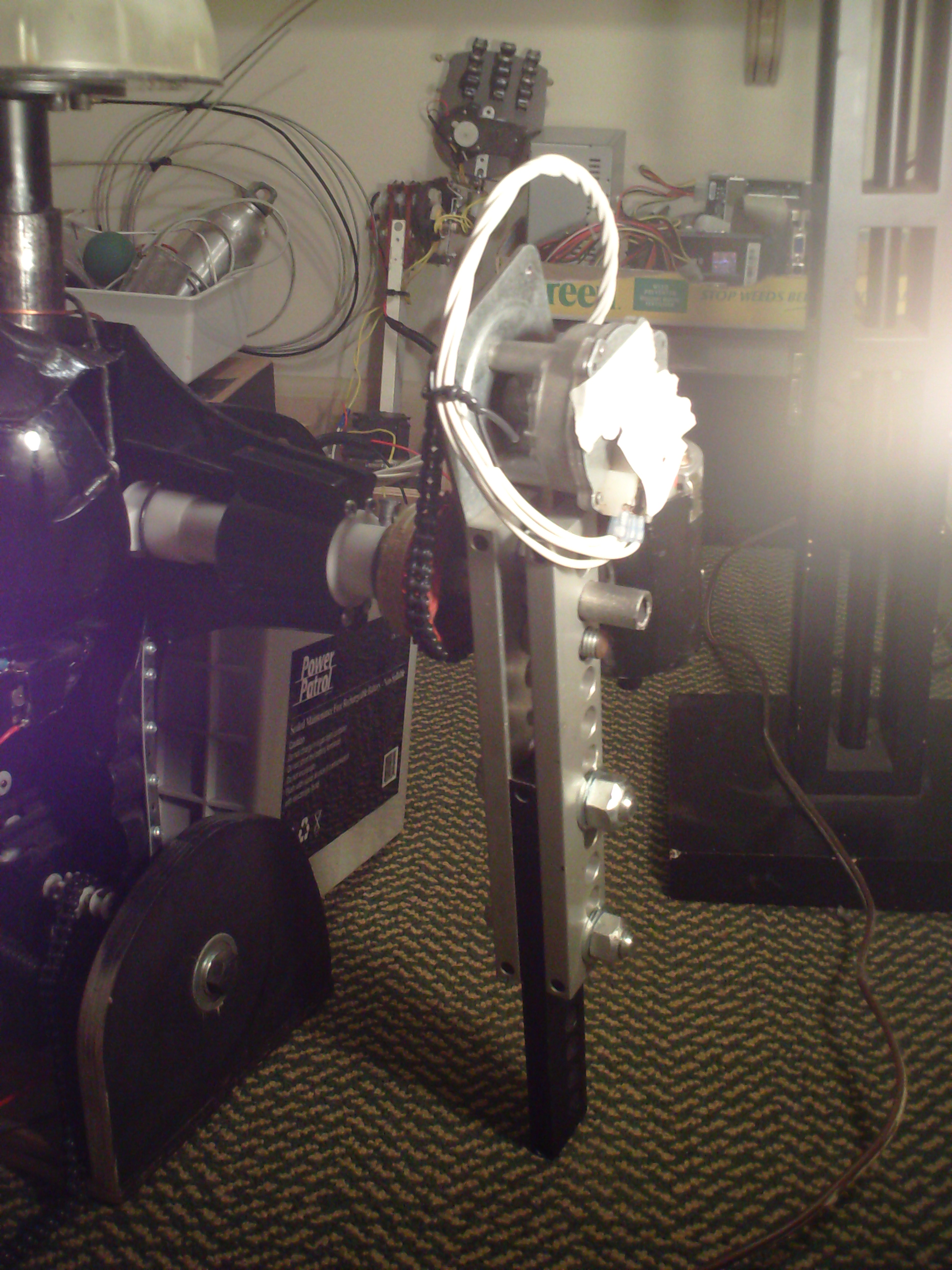 Metal Arm 12135790676 O